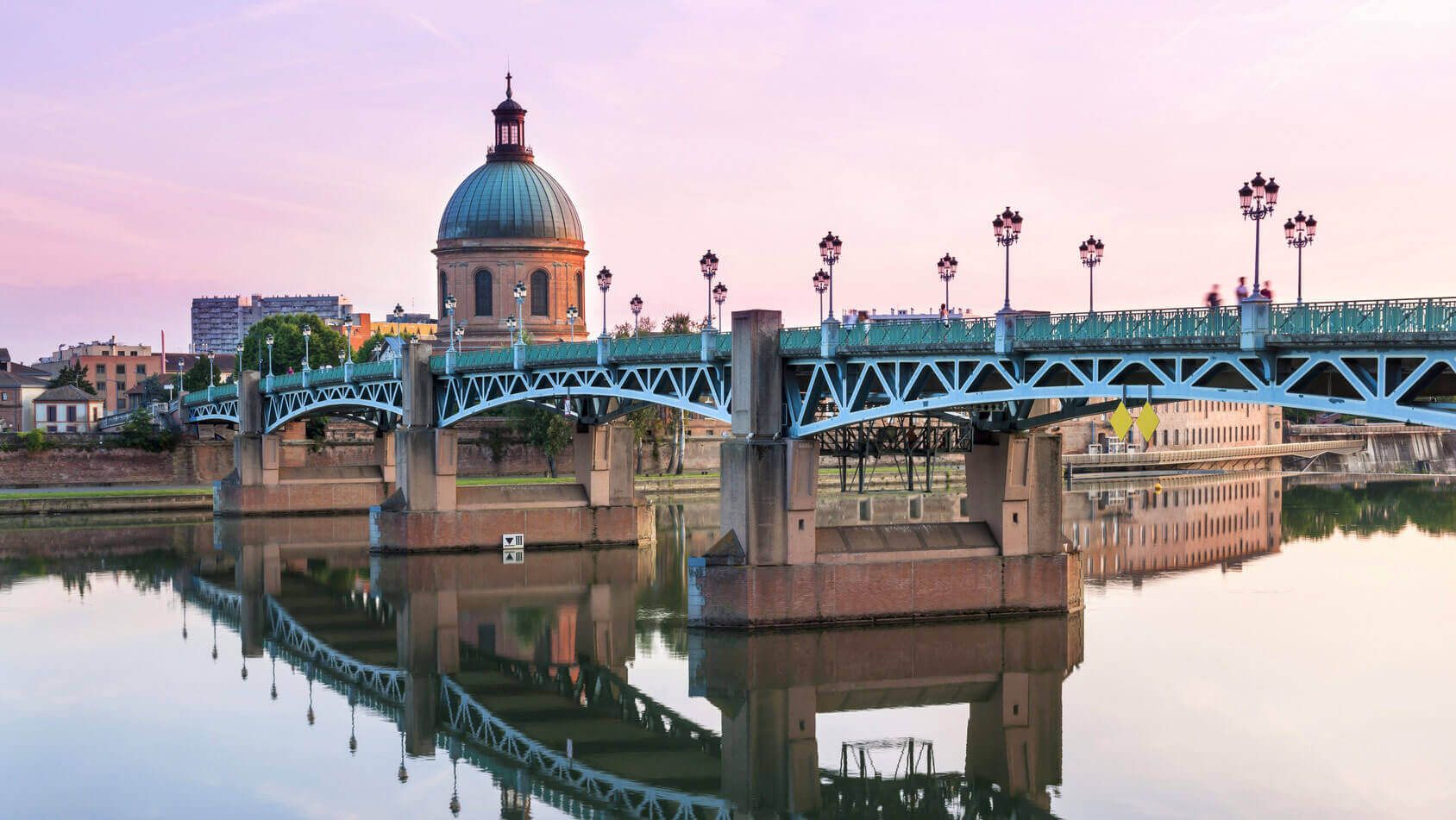 Top 10 des boîtes de nuit à Toulouse : Ambiances uniques